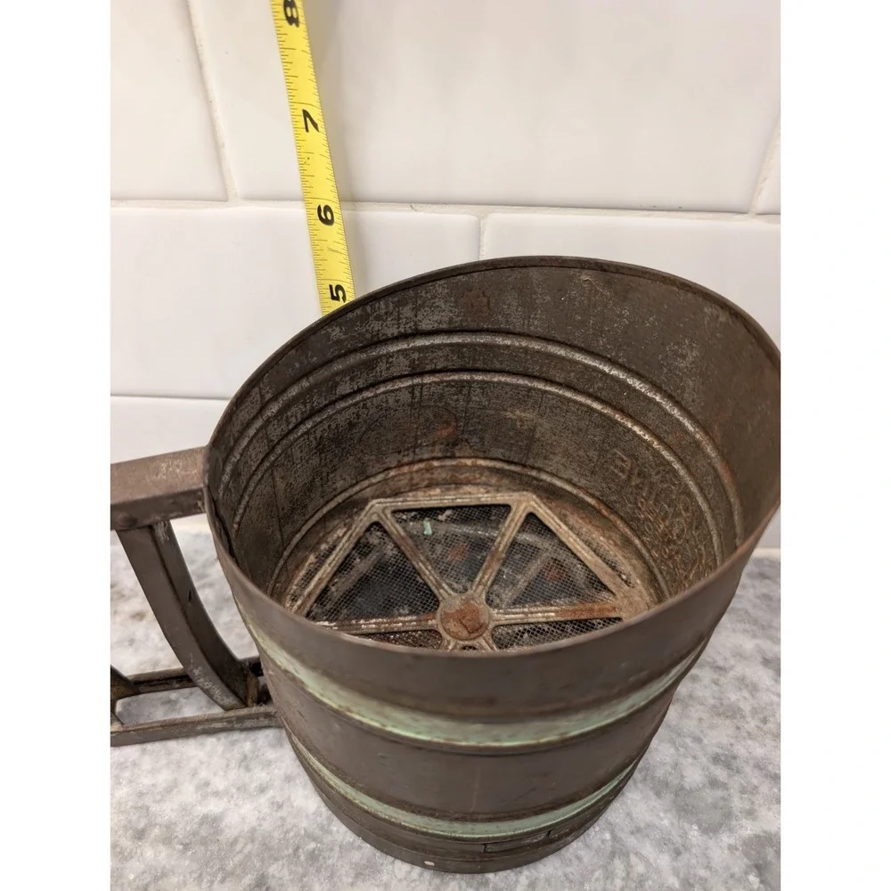Vintage‎ Savory Sift-Chine Sifter with Green Stripes, Made In USA